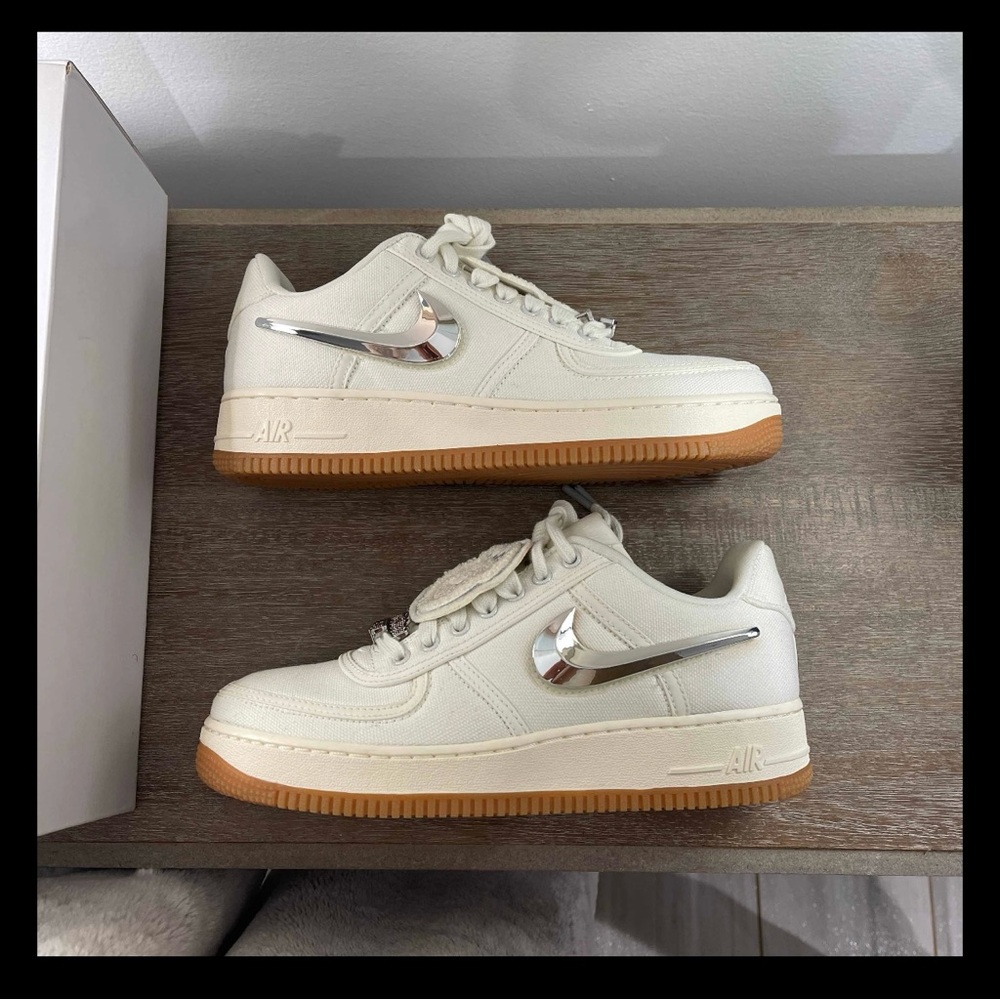 NIKE X TRAVIS SCOTT AIR FORCE 1 ‘SAIL’